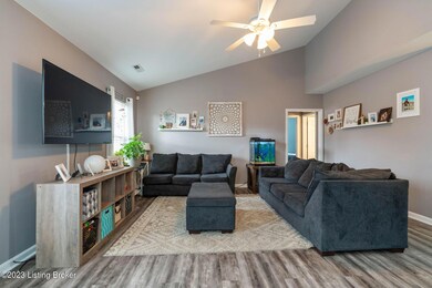 19-web-or-mls-6008 Grandel Pointe Ct-19