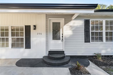 206 N Truett St, Leesburg, FL 34748 - photo 4