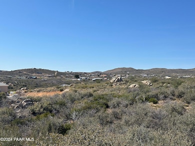 17930 E Hunter Ln, Dewey-Humboldt, AZ 86327 - photo 6