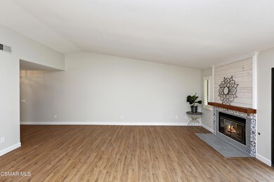 010_Family Room