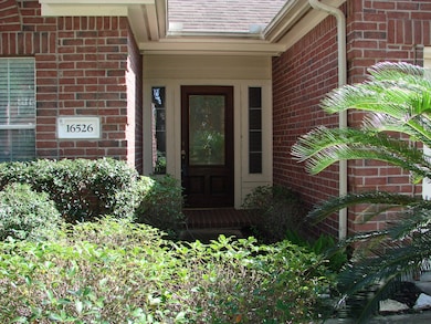 16526 Oat Mill Dr, Houston, TX 77095 - photo 5