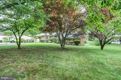 12824 Camellia Dr, Silver Spring, MD 20906 - photo 3