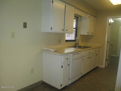 kitchen (2)