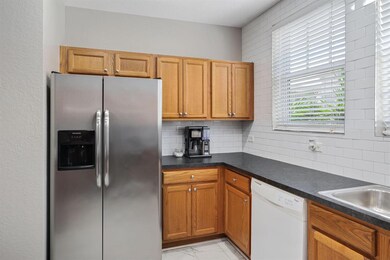 590 Amador Ln unit 2033, West Palm Beach, FL 33401 - photo 6