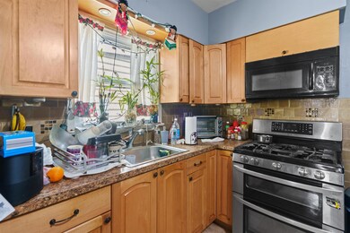 532 Lincoln St, Union City, NJ 07087 - photo 4