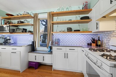 127 Alexander St, Dorchester, MA 02125 - photo 4