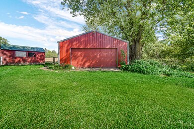 5707 N 300 E, La Porte, IN 46350 - photo 3