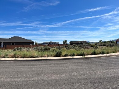 365 S 1075 W unit 3, Parowan, UT 84761 - photo 2