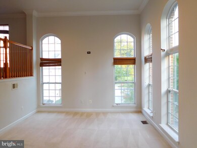 12145 Open View Ln, Upper Marlboro, MD 20774 - photo 4