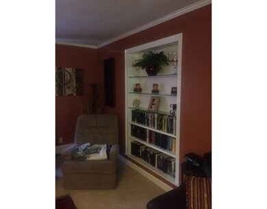 37 Chevy Chase Rd, Worcester, MA 01606 - photo 7