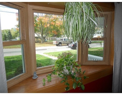 33 Bourne St, Brockton, MA 02302 - photo 6