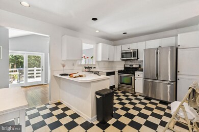 185 Cambridge Cir unit 89, Kennett Square, PA 19348 - photo 4