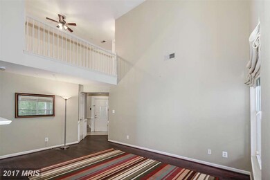 46590 Drysdale Terrace unit 303, Sterling, VA 20165 - photo 5