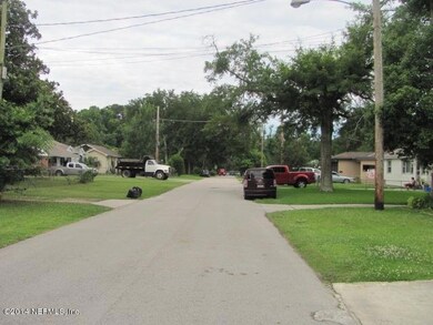 1414 Dakar St, Jacksonville, FL 32205 - photo 7