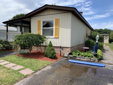 18 Castle Rd unit 176, Attleboro, MA 02703 - photo 4