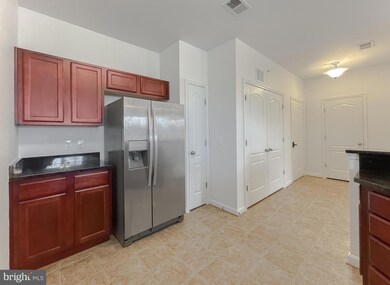 23530 F D R Blvd unit 403, California, MD 20619 - photo 3