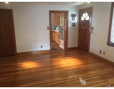 16 Franklin St, Danvers, MA 01923 - photo 2