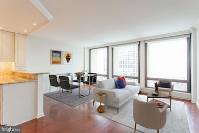 Society Hill Towers unit 9HN, Philadelphia, PA 19106 - photo 4