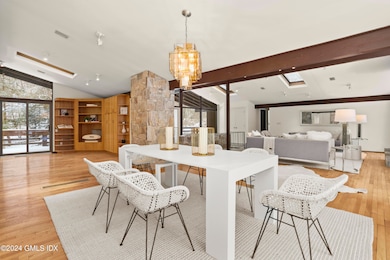 dining room looking to living room famil