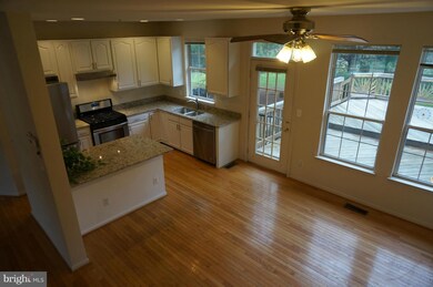 2505 Baikal Loop, Upper Marlboro, MD 20774 - photo 3