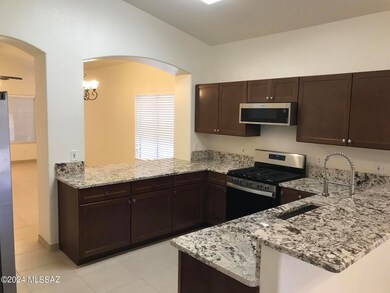 MLS KITCHEN 4