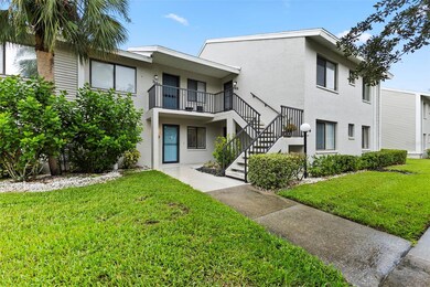 7680 Eagle Creek Dr unit 7572, Sarasota, FL 34243 - photo 2