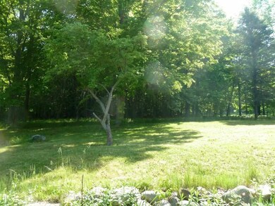 479 Pembroke St, Pembroke, NH 03275 - photo 3