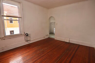 232 Pearsall Ave, Jersey City, NJ 07305 - photo 6