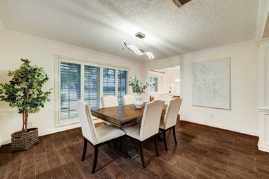 914 N Wilcrest Dr, Houston, TX 77079 - photo 7