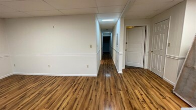 602 Columbia St unit 3, Hudson, NY 12534 - photo 4