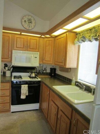 Kitchen with Microwave & Gas Stove