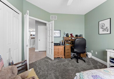 2495GoldenMapleAve-18LoRes
