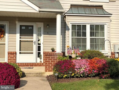 5 Red Tail Ct, Royersford, PA 19468 - photo 2