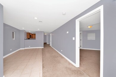 6336 N Rockwell St unit G, Chicago, IL 60659 - photo 4