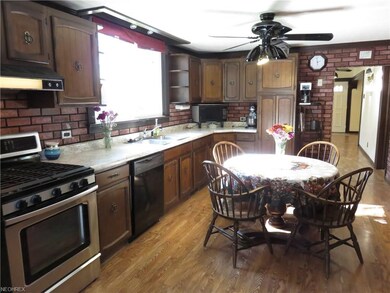 Looking for a kitchen where there is plenty of spa