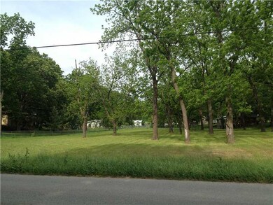 Exterior Front. Super close to I-540!