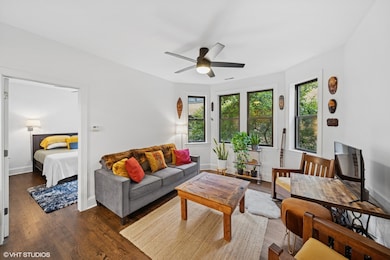 7639 N Greenview Ave unit 1E, Chicago, IL 60626 - photo 3