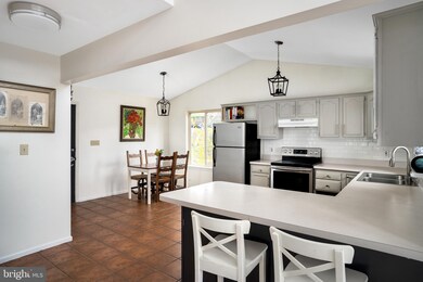 527 High Knob Rd, Front Royal, VA 22630 - photo 6