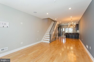 1459 N 28th St, Philadelphia, PA 19121 - photo 4