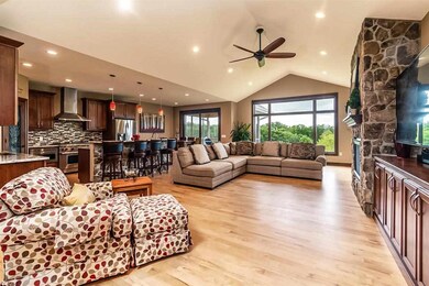 N8631 County Hwy E, Brooklyn, WI 53521 - photo 4