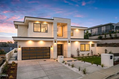 2-web-or-mls-UpmarketMedia-531VV-Twiligh