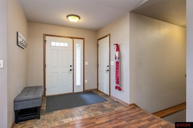 839 839 Fieldcrest Dr, Mankato, MN 56001 - photo 3