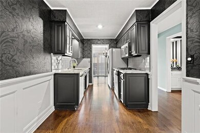 10137 Edelweiss Cir, Shawnee, KS 66203 - photo 3