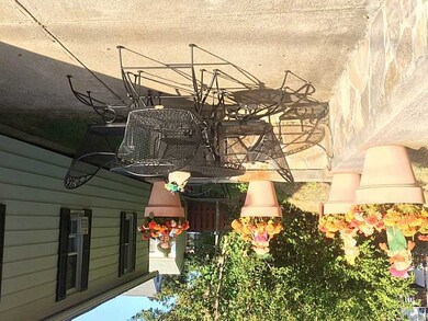 25 Queen Ave, West Warwick, RI 02893 - photo 3