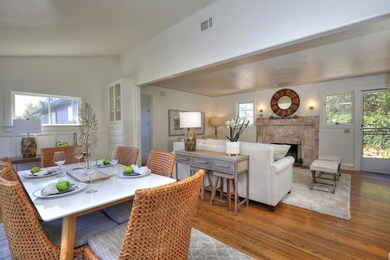 Sun/Dining Room