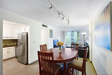 Bayview Condominiums unit 305, Miami Beach, FL 33139 - photo 5