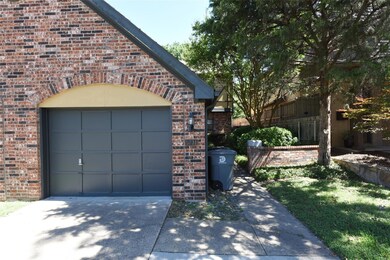 5731 Penrose Ave, Dallas, TX 75206 - photo 2
