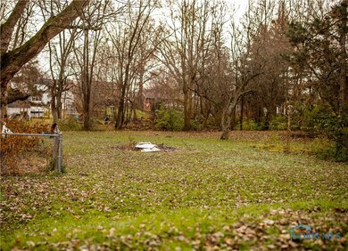 2135 Mellwood Ct, Toledo, OH 43613 - photo 5