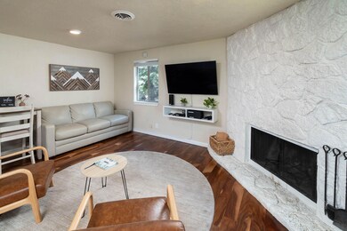 17654 Pinnacle Ln unit 16, Sunriver, OR 97707 - photo 5