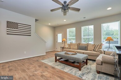 9160 Snowden Ashford Rd, Lorton, VA 22079 - photo 5